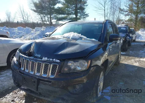 2014 Jeep Compass Latitude из США, поврежденный, VIN 1C4NJDEB4ED730997